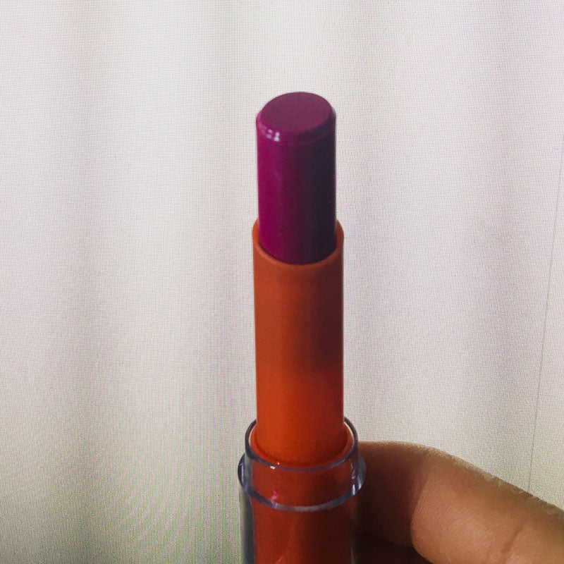 Luminous UV Glow-in-the-dark Lipstick - The ultimate party accessory - Nifti NZ