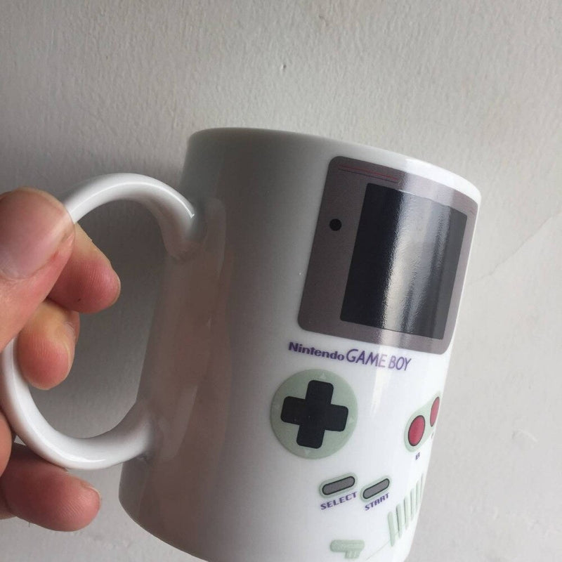 Creative Game Mug  - Changes colour when heated!
